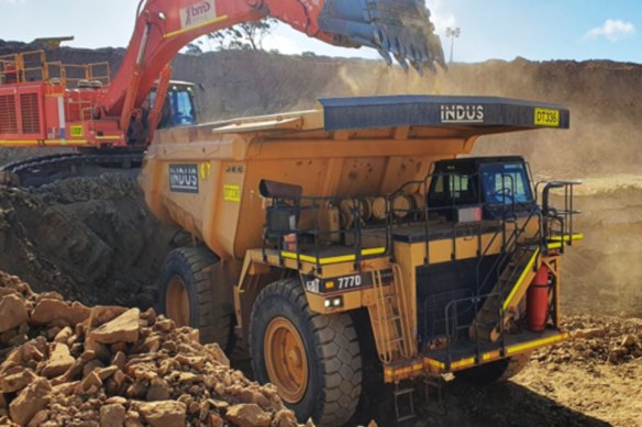 A dump truck operating at Auric’s Jeffrey’s Find operation near Norseman.